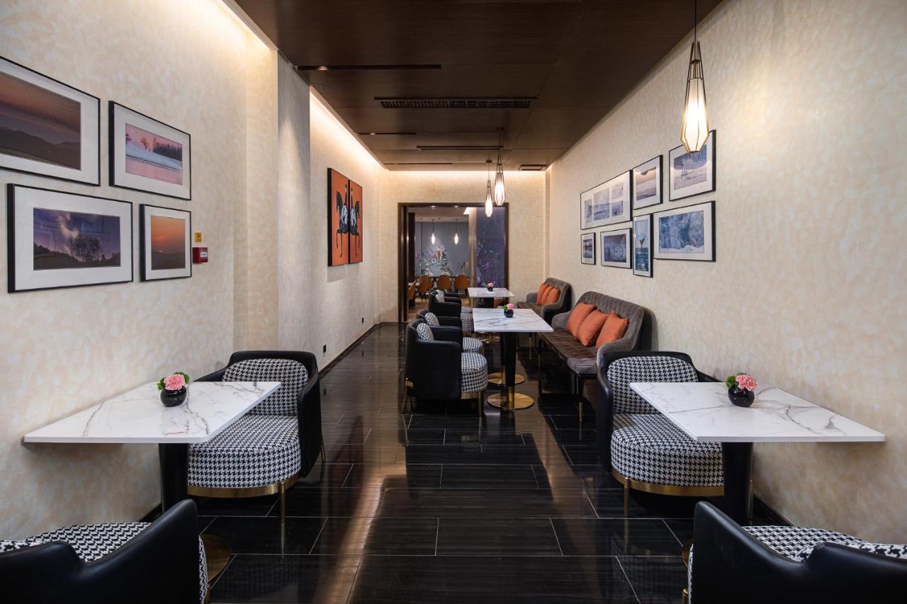 ייאו Kasion Pugis Hotel מראה חיצוני תמונה
