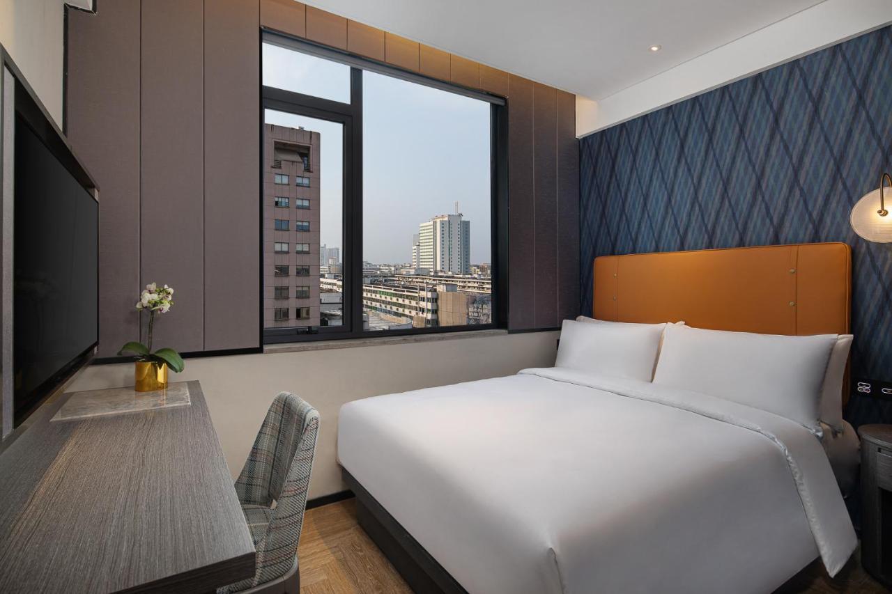 ייאו Kasion Pugis Hotel מראה חיצוני תמונה