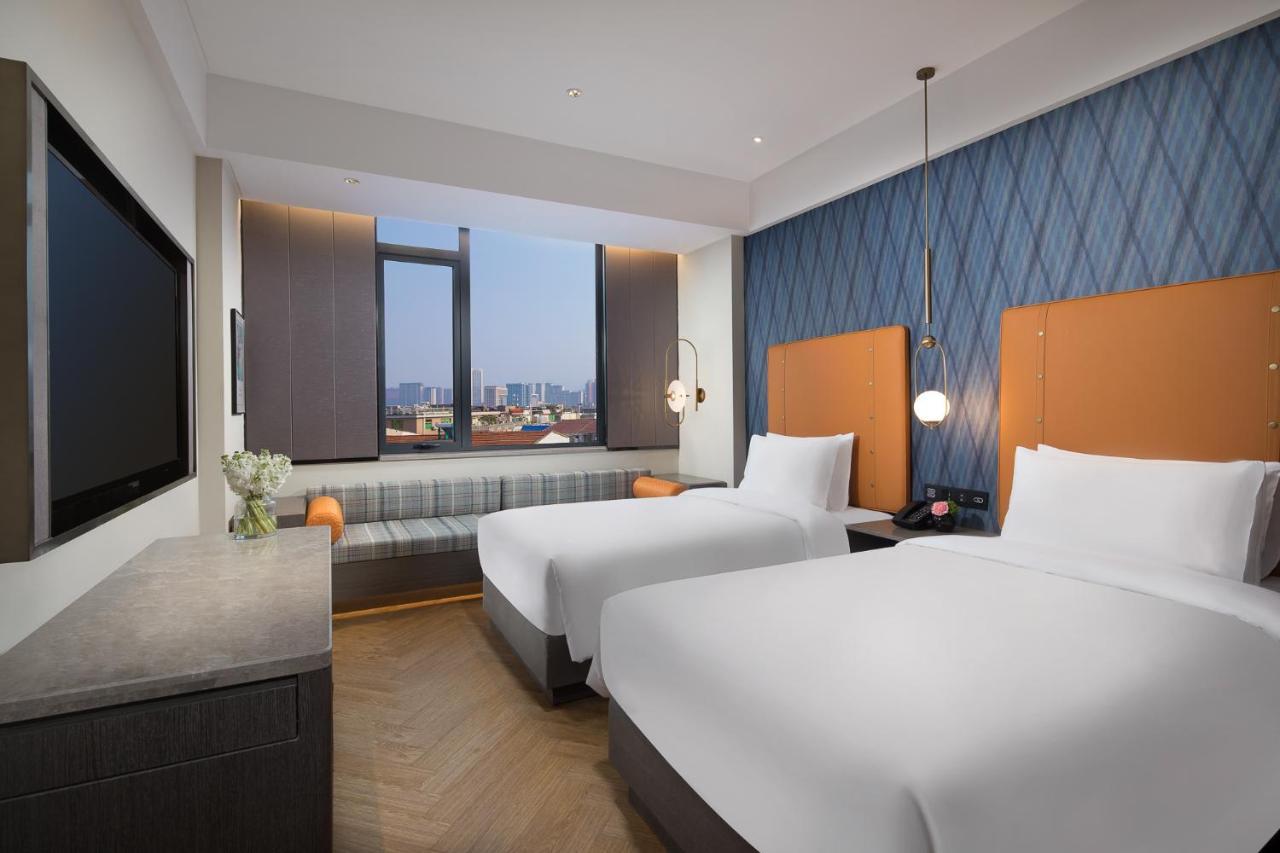 ייאו Kasion Pugis Hotel מראה חיצוני תמונה